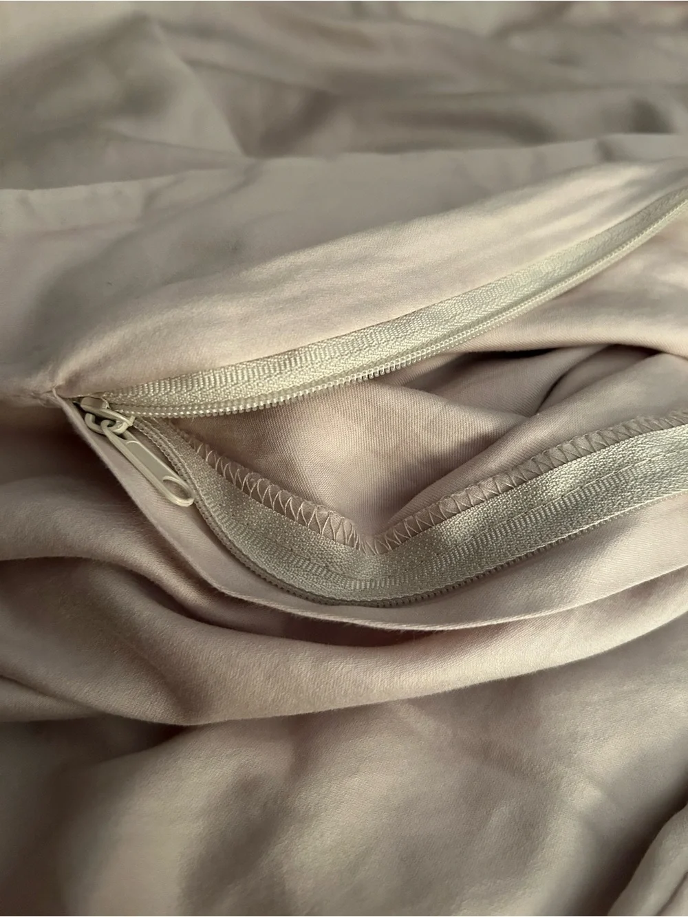 Quince light gray duvet cover